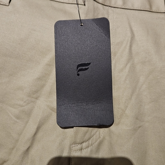 Fabletics The High Side Chino Khaki Tan Pants (Modern Classic Fit) 40×32 NWT - Picture 10 of 11